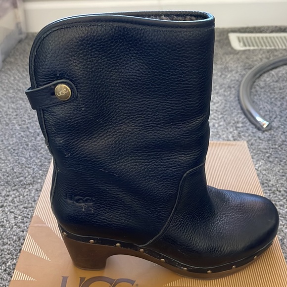 Ugg boots - Picture 6 of 9